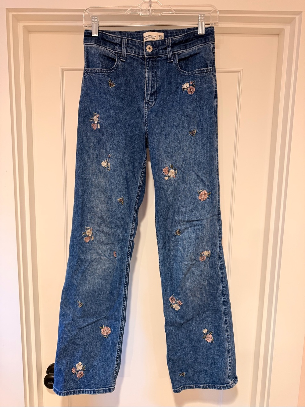 abercrombie kids Floral Embroidered High Rise Wide-Leg Jeans 15/16 Long
